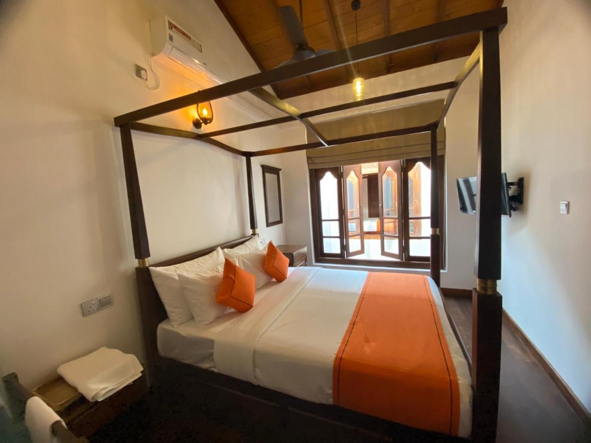 Bed and Breakfast The Dutch Boutique Galle Exterior foto